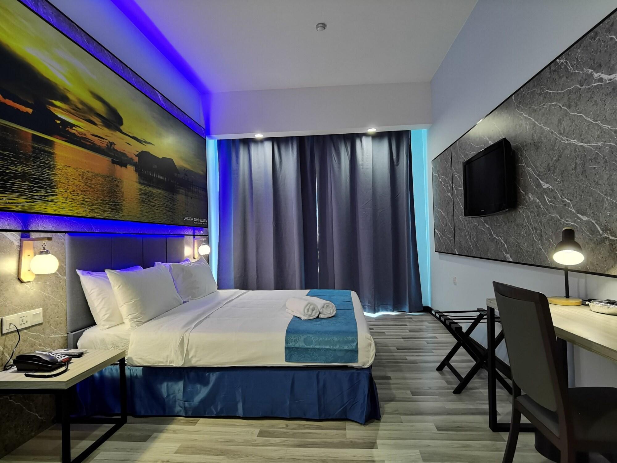 Kingston Hotel